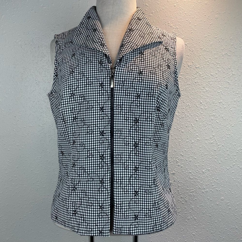 EUC Miss Dorby Womens Zip 🆙 Embroidered Buffalo Plaid Sleeveless Top Size 10P